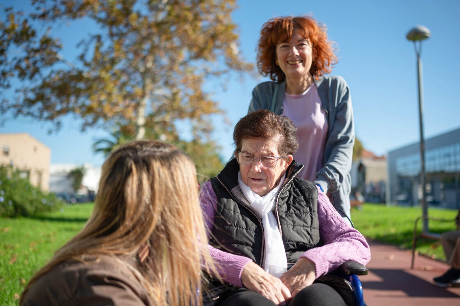 Cuidadoras a domicilio en Badalona para personas mayores