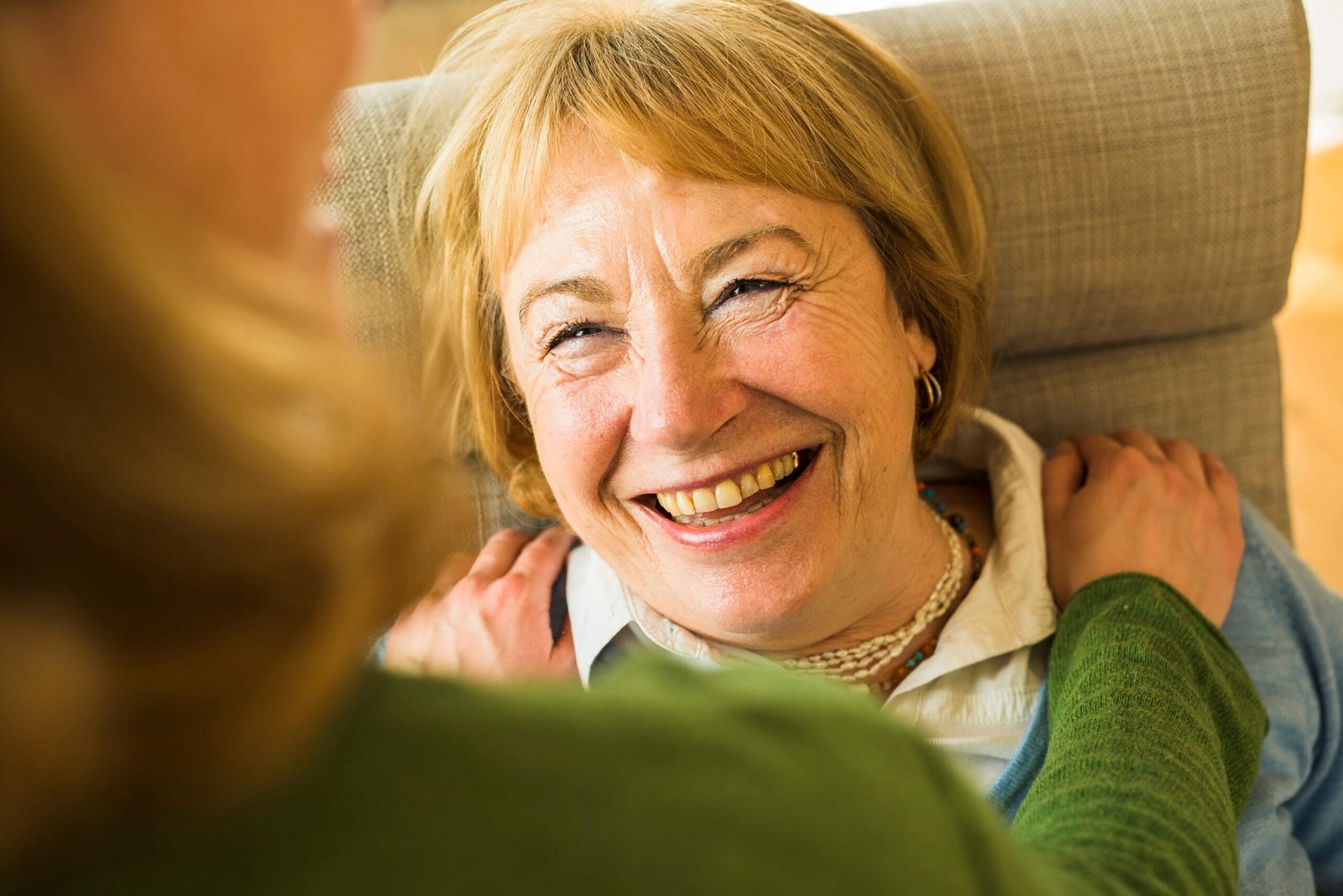 Cuidadoras a domicilio en Granollers con trato cercano y profesional